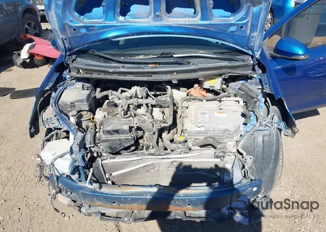 2014 Toyota Prius C One из США, поврежденный, VIN JTDKDTB30E1567963